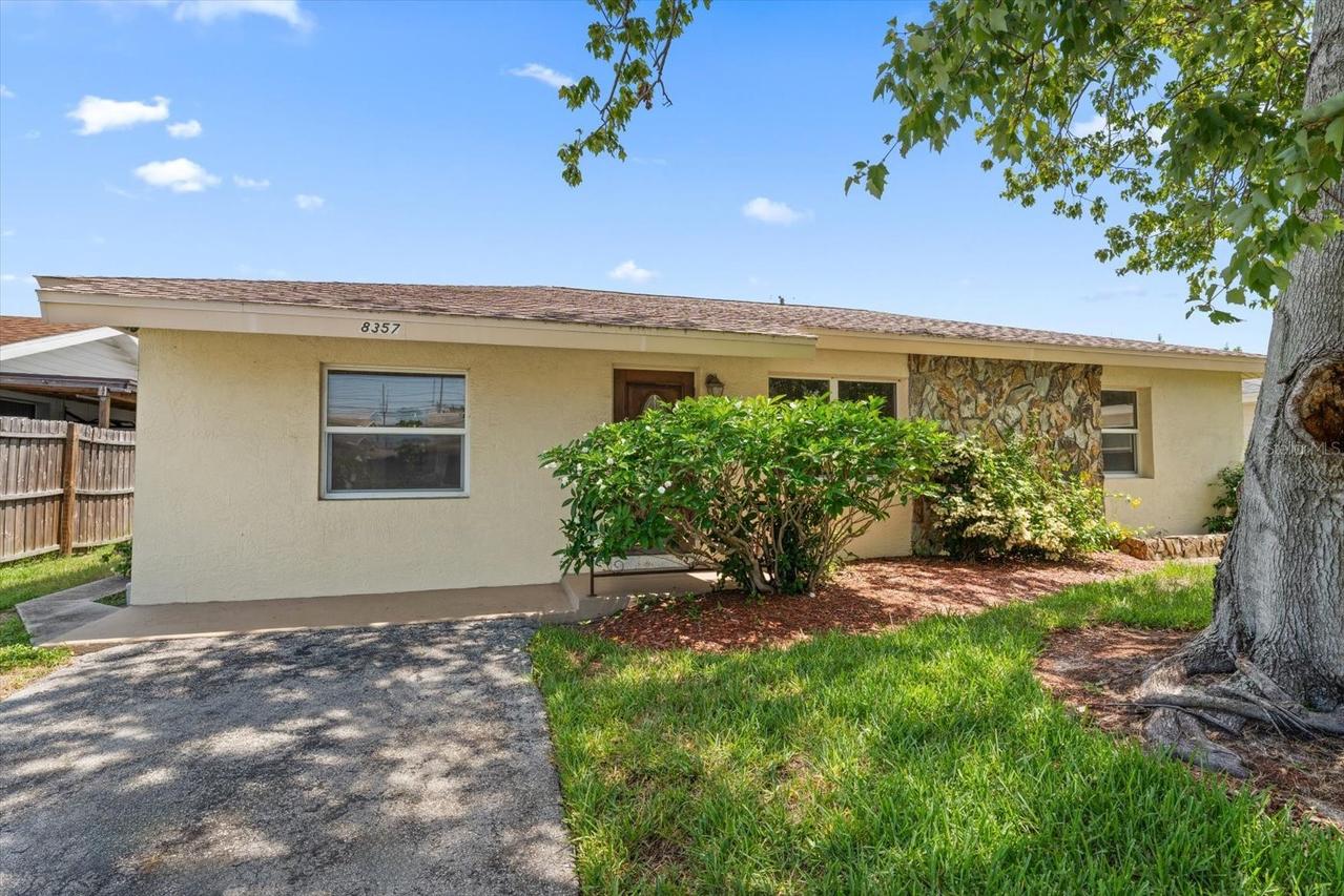 8357 75th Ave., Seminole, FL 33777