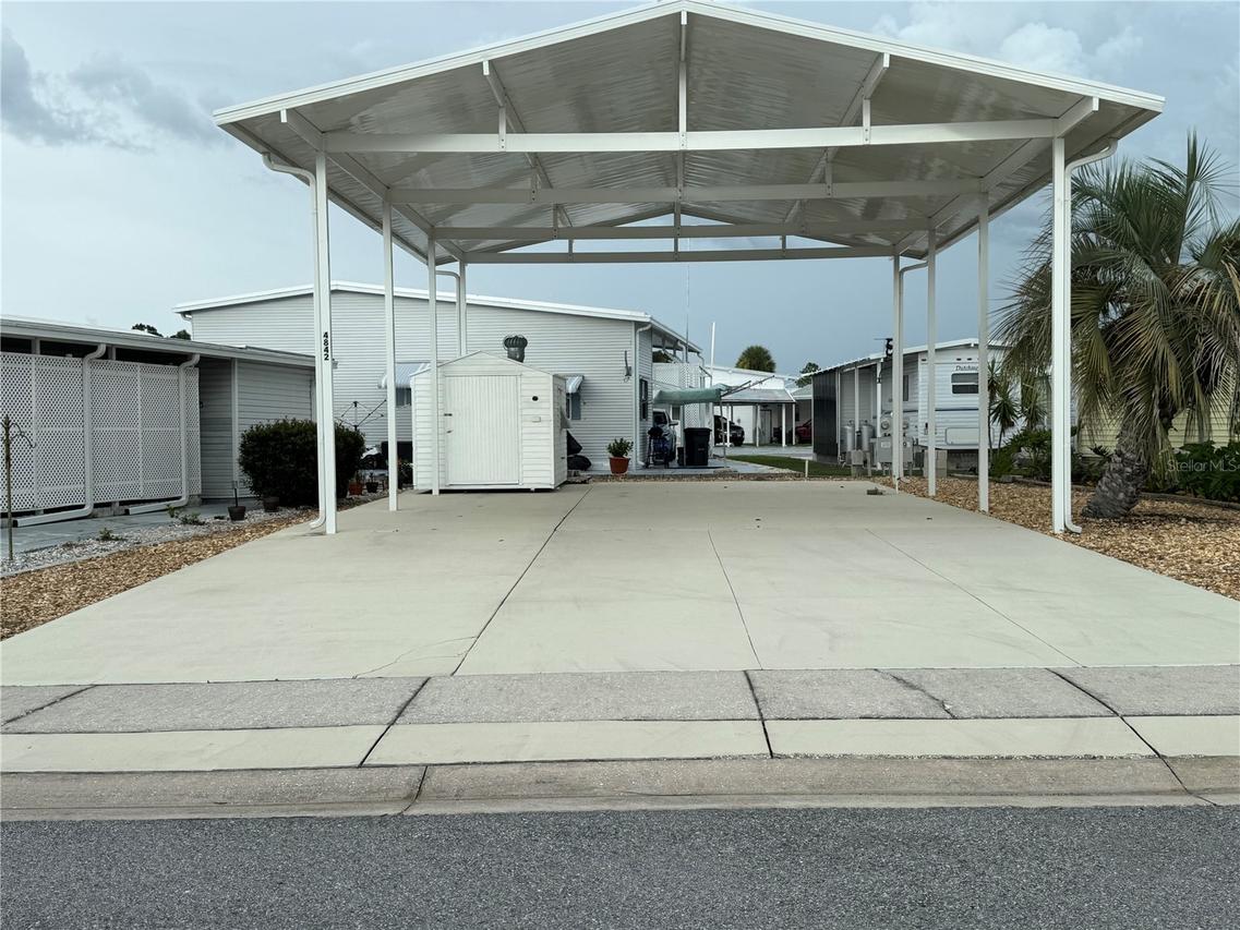 4842 Bobby Ave. #Lot 198, Zephyrhills, FL 33541