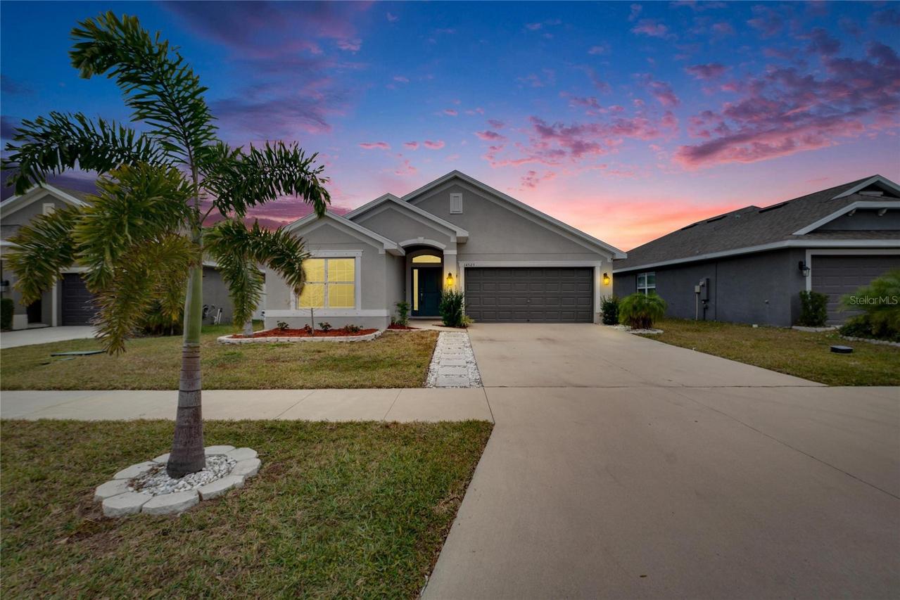 14525 Scottburgh Glen Dr., Wimauma, FL 33598