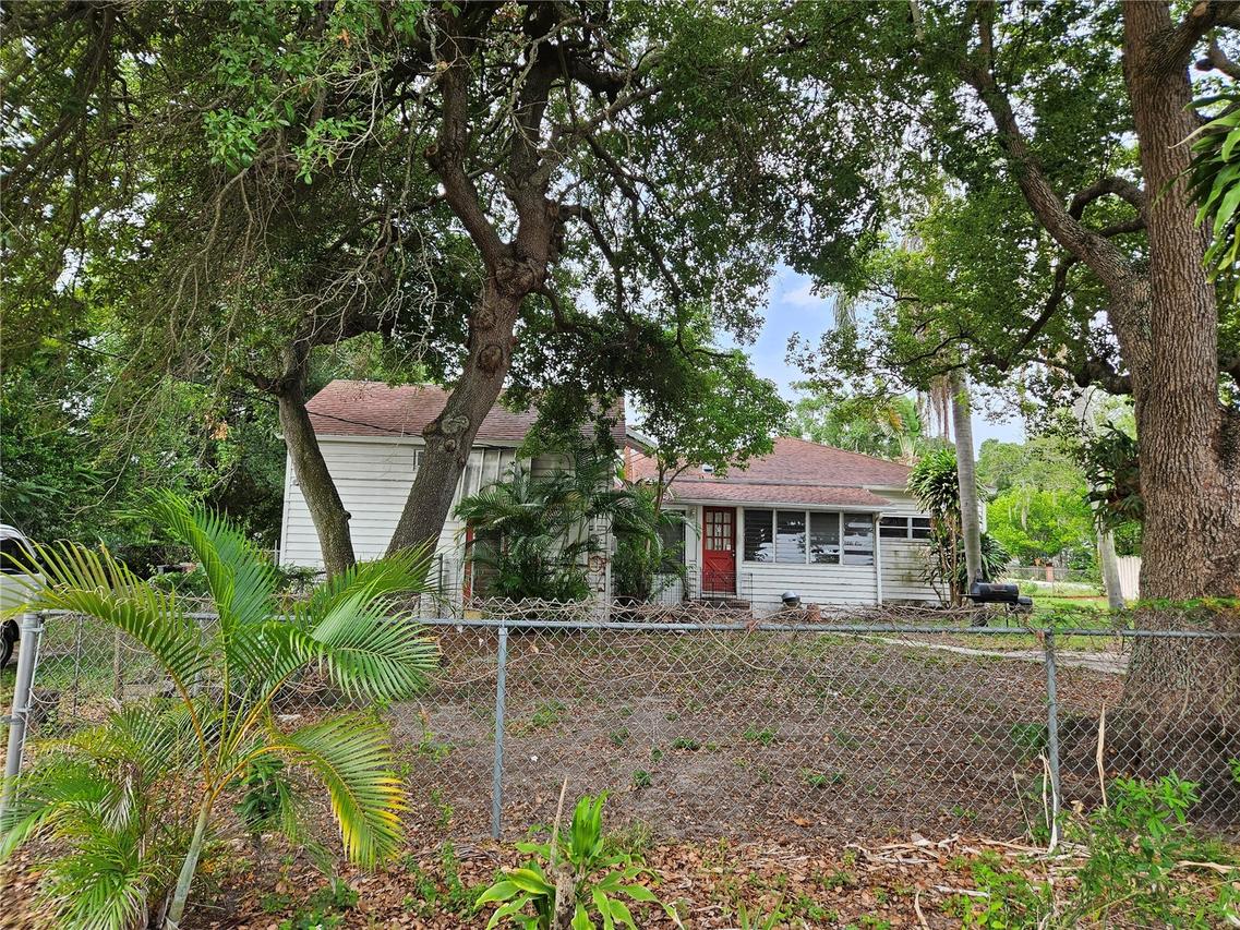 4605 8th Ave., St Petersburg, FL 33713