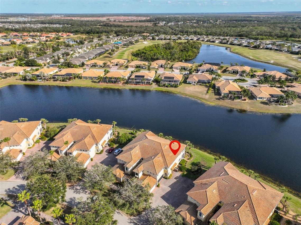 1348 Emerald Dunes Dr., Sun City Center, FL 33573