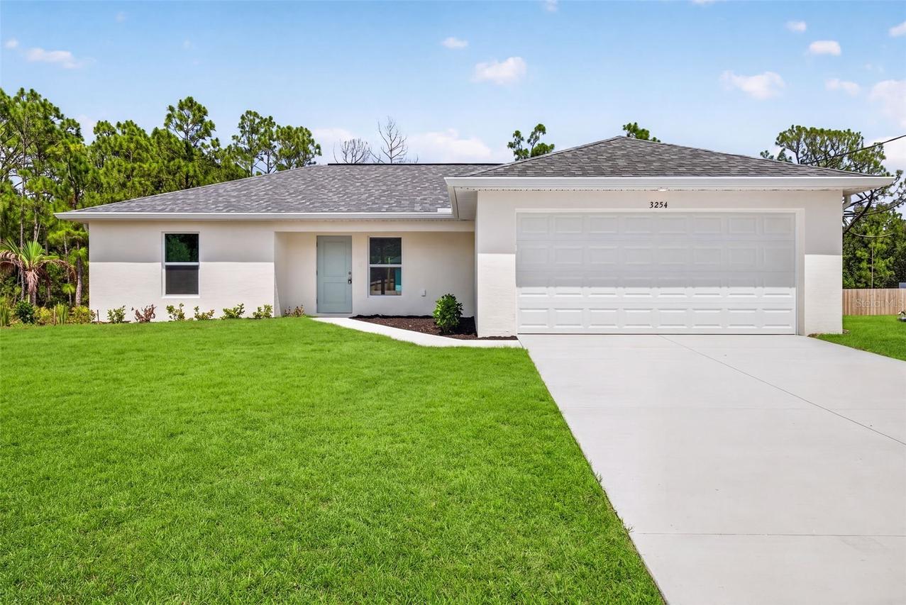 3254 Plymouth St., Port Charlotte, FL 33980