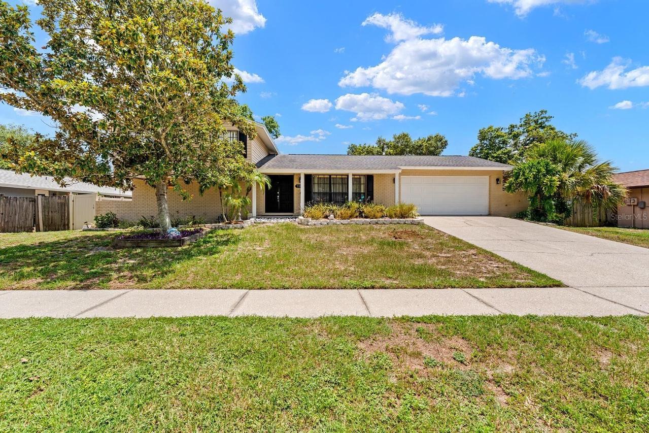 709 Caliente Dr., Brandon, FL 33511