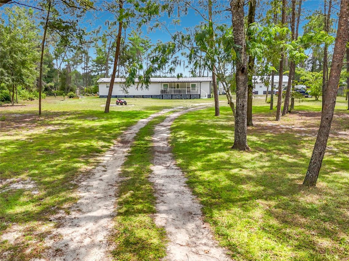 151 Lake Susan Rd., Hawthorne, FL 32640