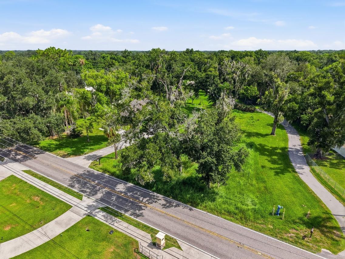 Durant Rd., Valrico, FL 33594