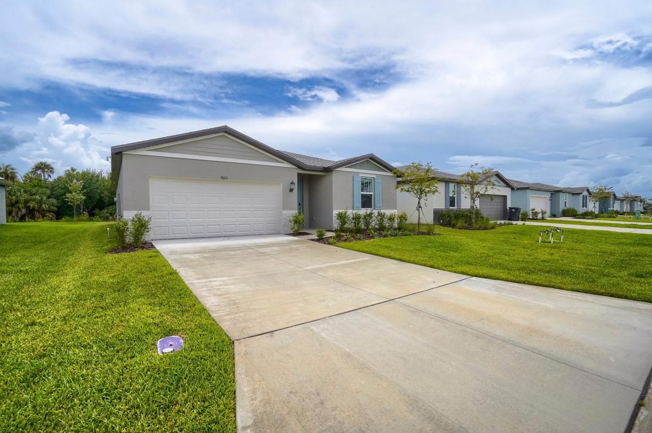 7625 Satterfield Ter., Parrish, FL 34219