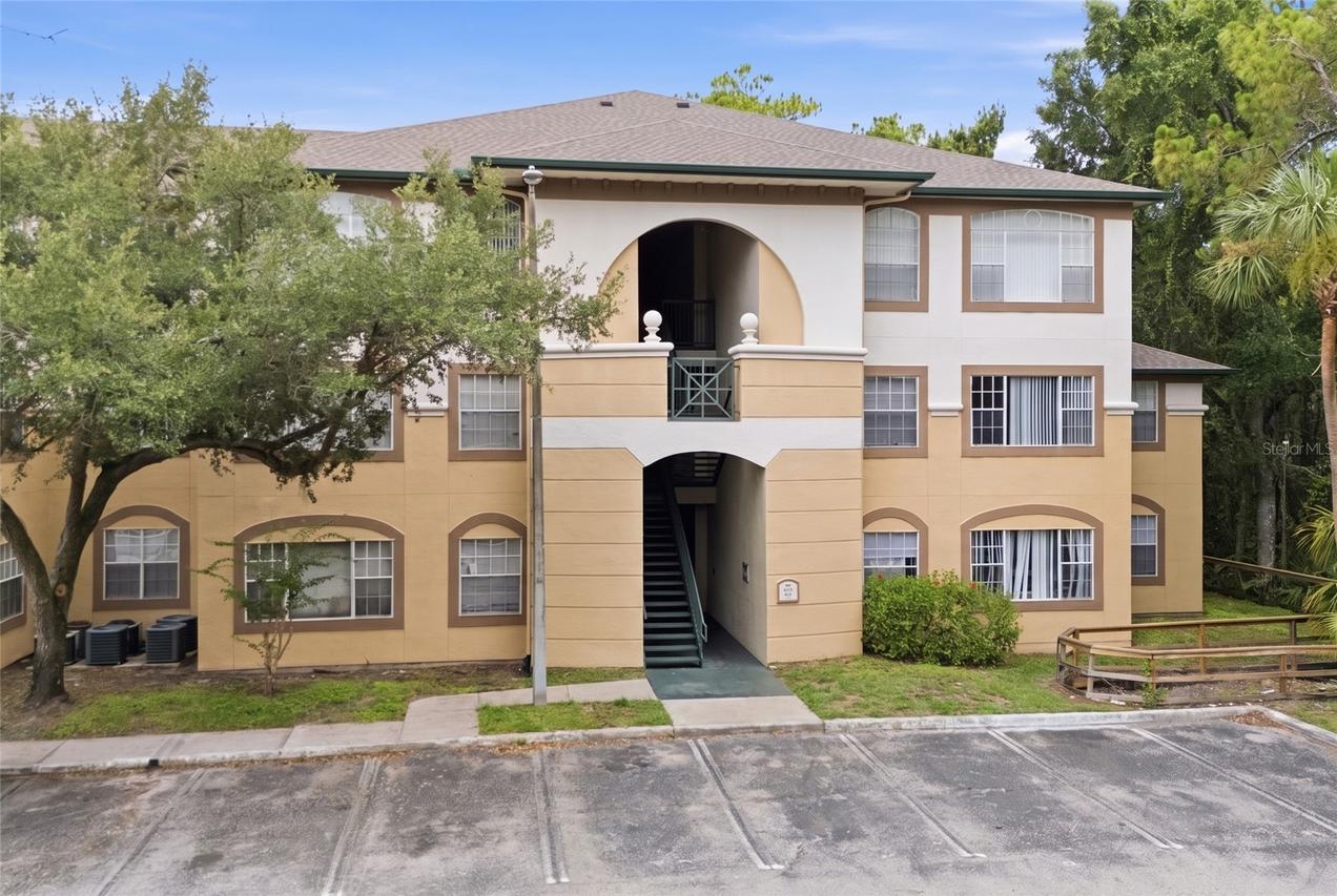 17112 Carrington Park Dr. #926, Tampa, FL 33647