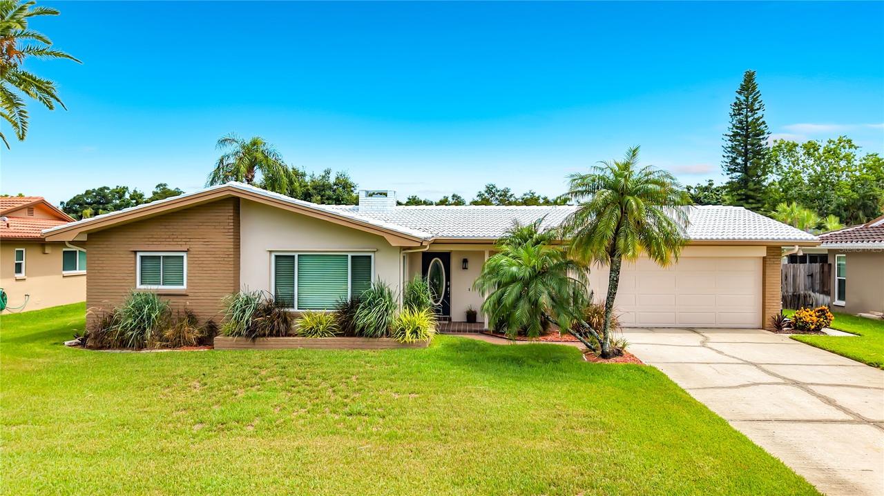 2178 Waterside Dr., Clearwater, FL 33764