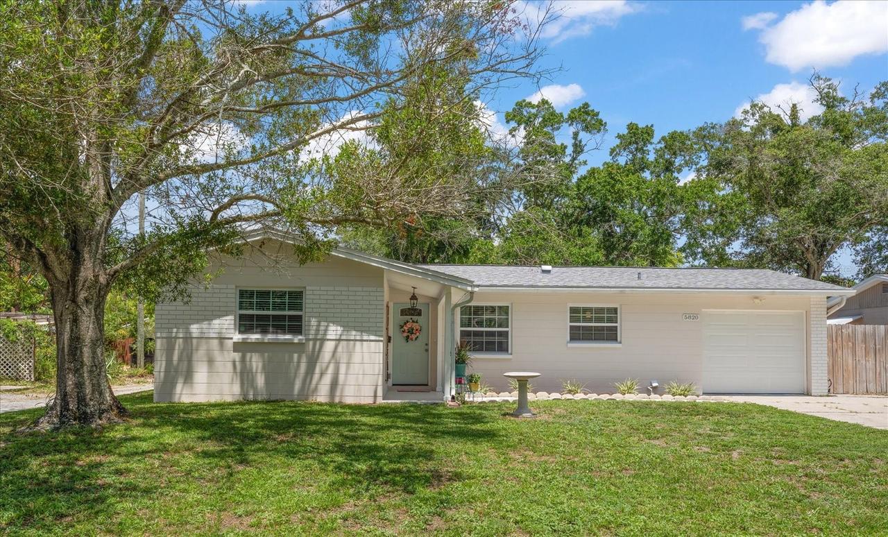 5820 Commonwealth Ave., St Petersburg, FL 33703