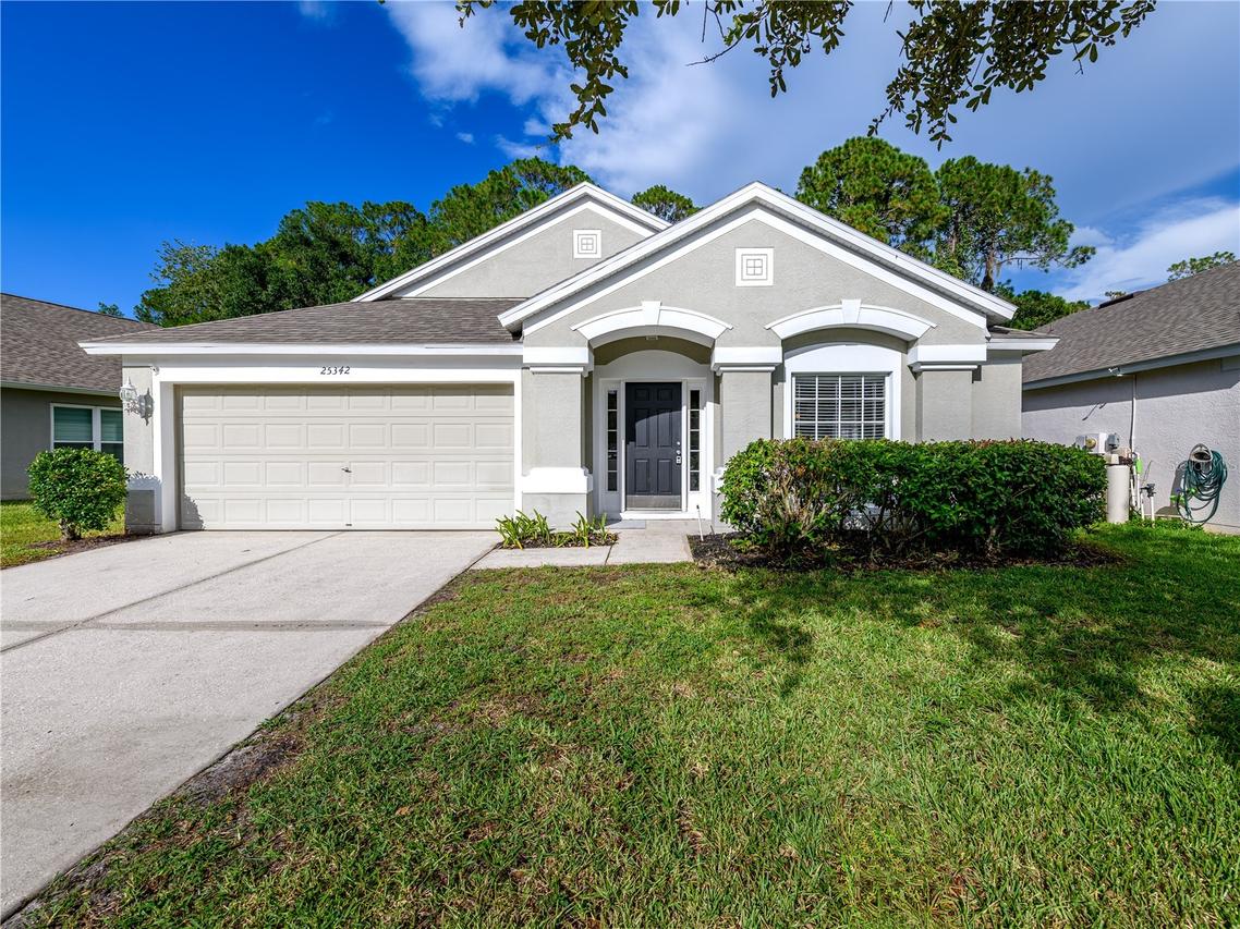 25342 Lexington Oaks Blvd., Wesley Chapel, FL 33544
