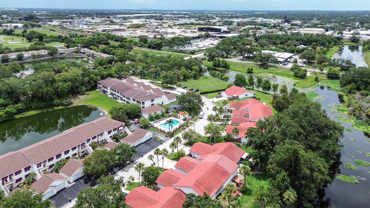 1439 Water View Dr., Largo, FL 33771