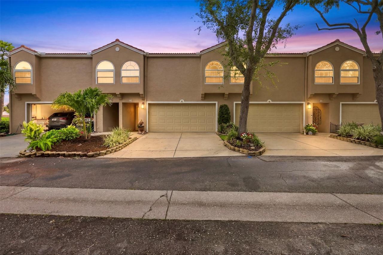 673 Segovia Ct. #702, St Petersburg, FL 33703