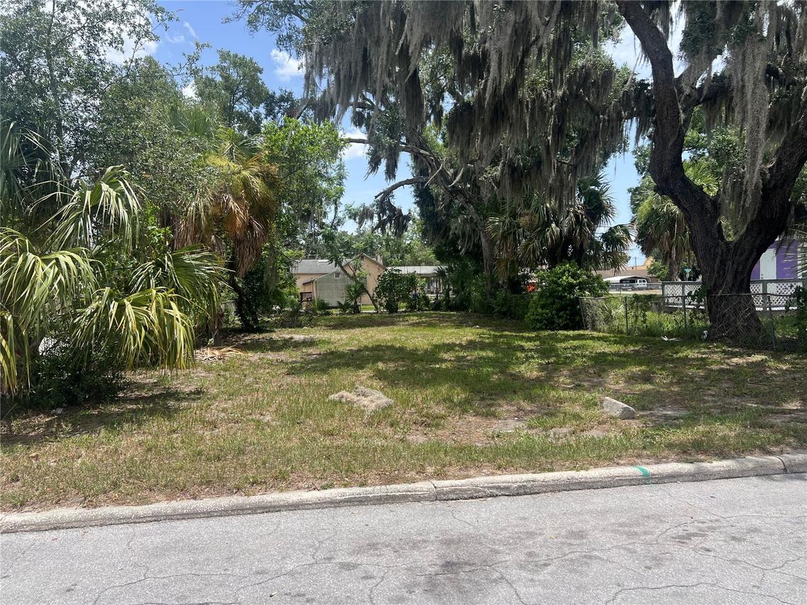 614 W 4th St., Lakeland, FL 33805