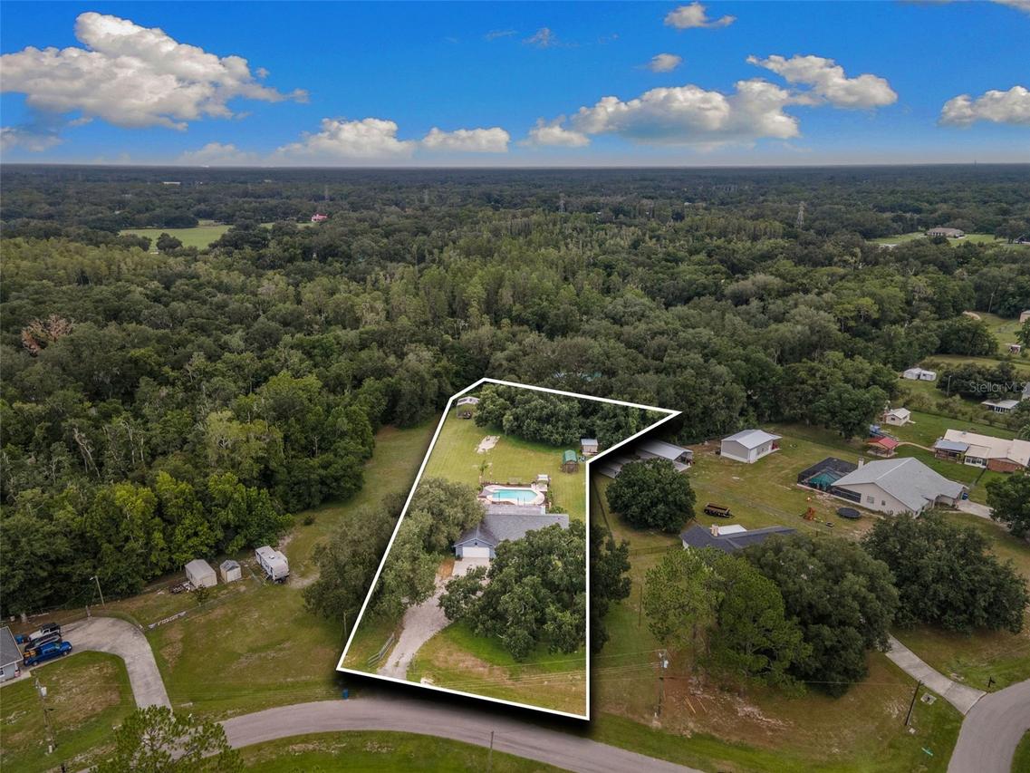 4605 Post House Dr., Plant City, FL 33565