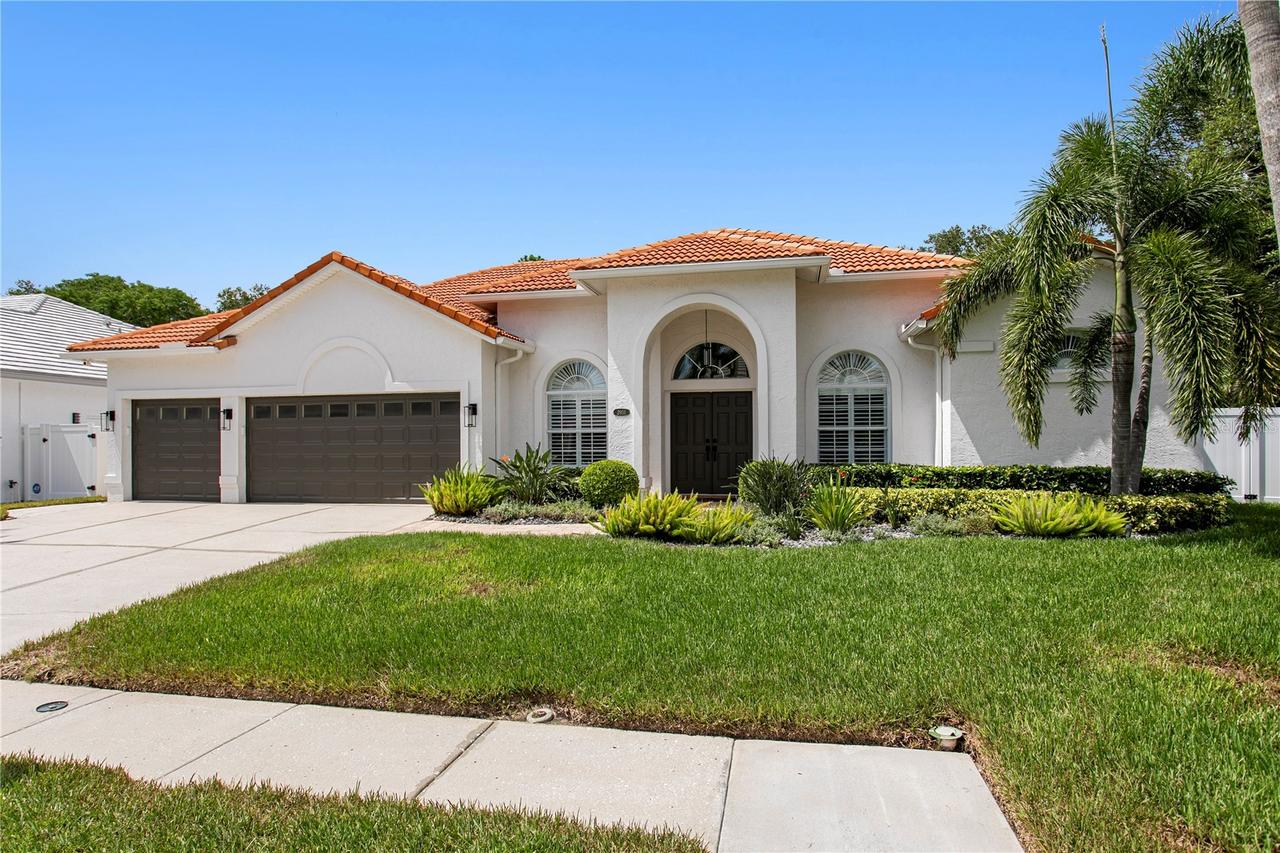 2801 Shore Breeze Dr., Tampa, FL 33611