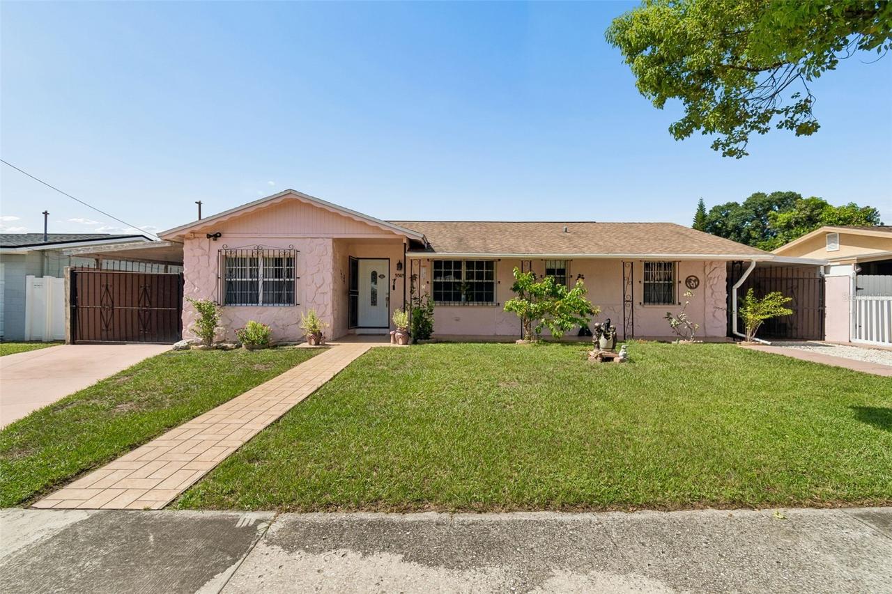 3309 W Burke St., Tampa, FL 33614