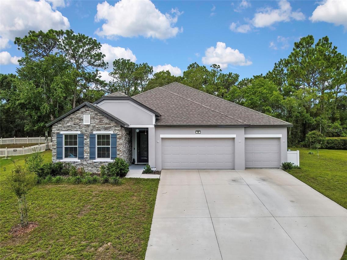32 Carnation Ct., Homosassa, FL 34446
