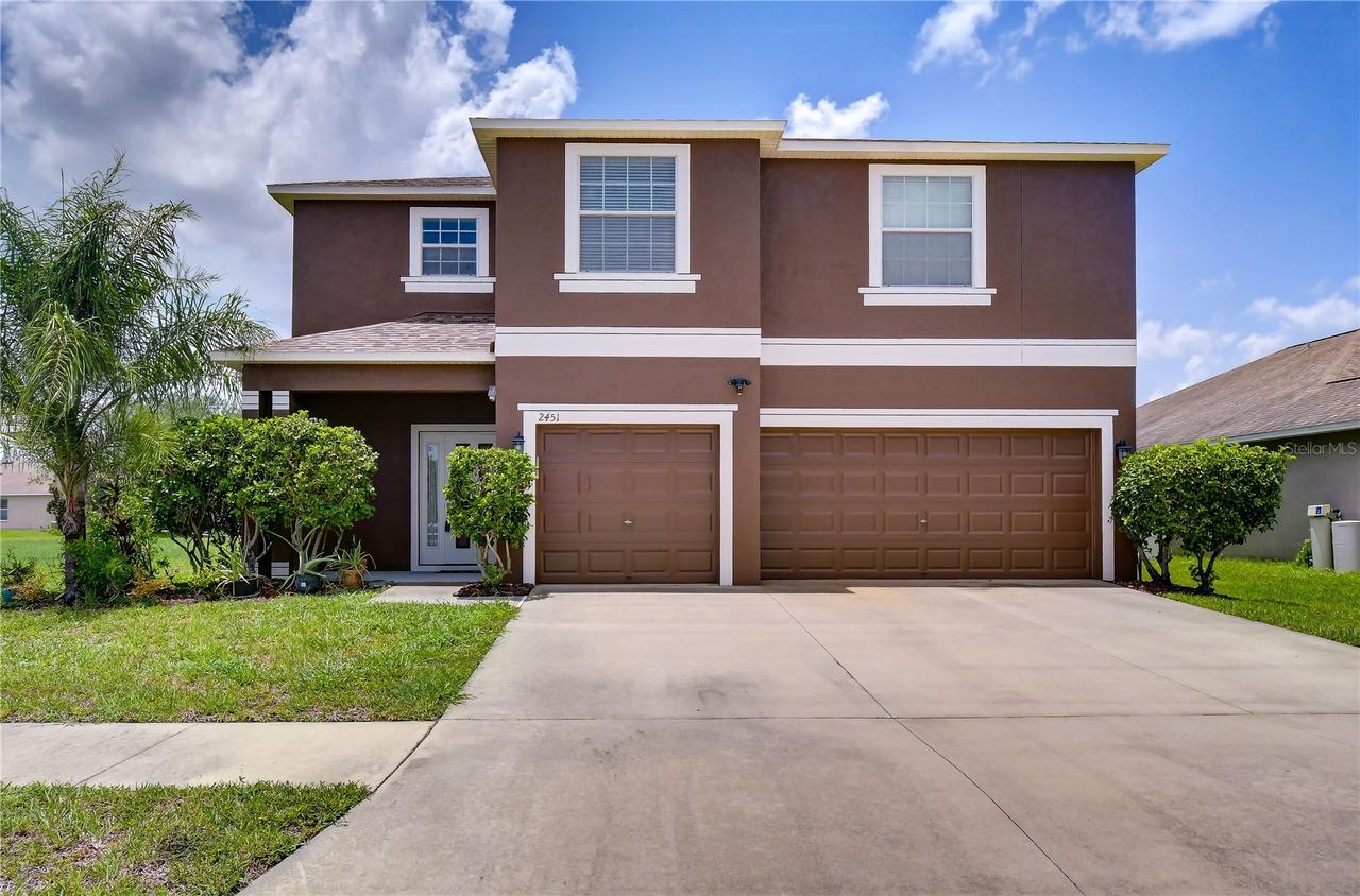 2451 Dakota Rock Dr., Ruskin, FL 33570