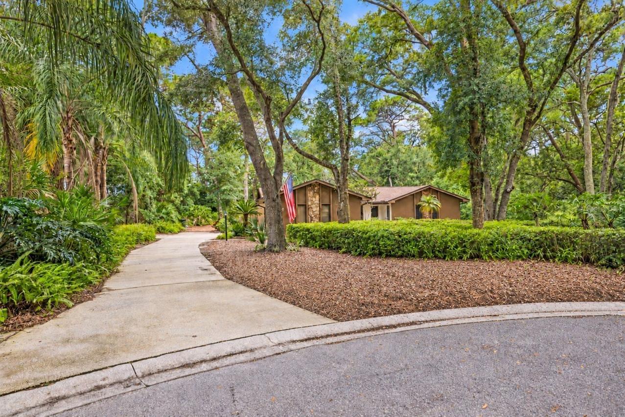 1660 Narnia Ct., Dunedin, FL 34698