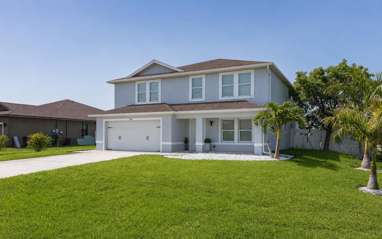1916 SW 12th Ter., Cape Coral, FL 33991