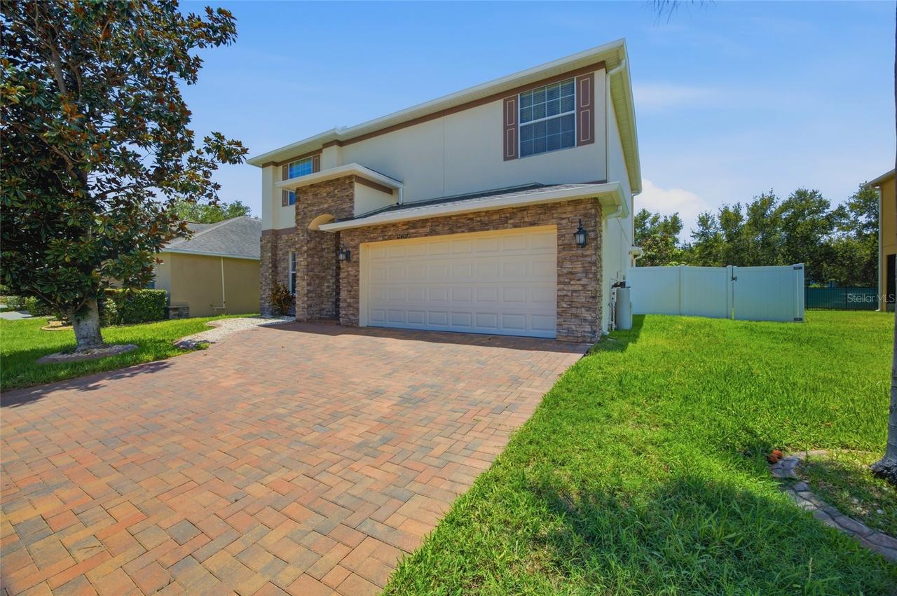 12407 Gilmerton Mist Ln., Riverview, FL 33579