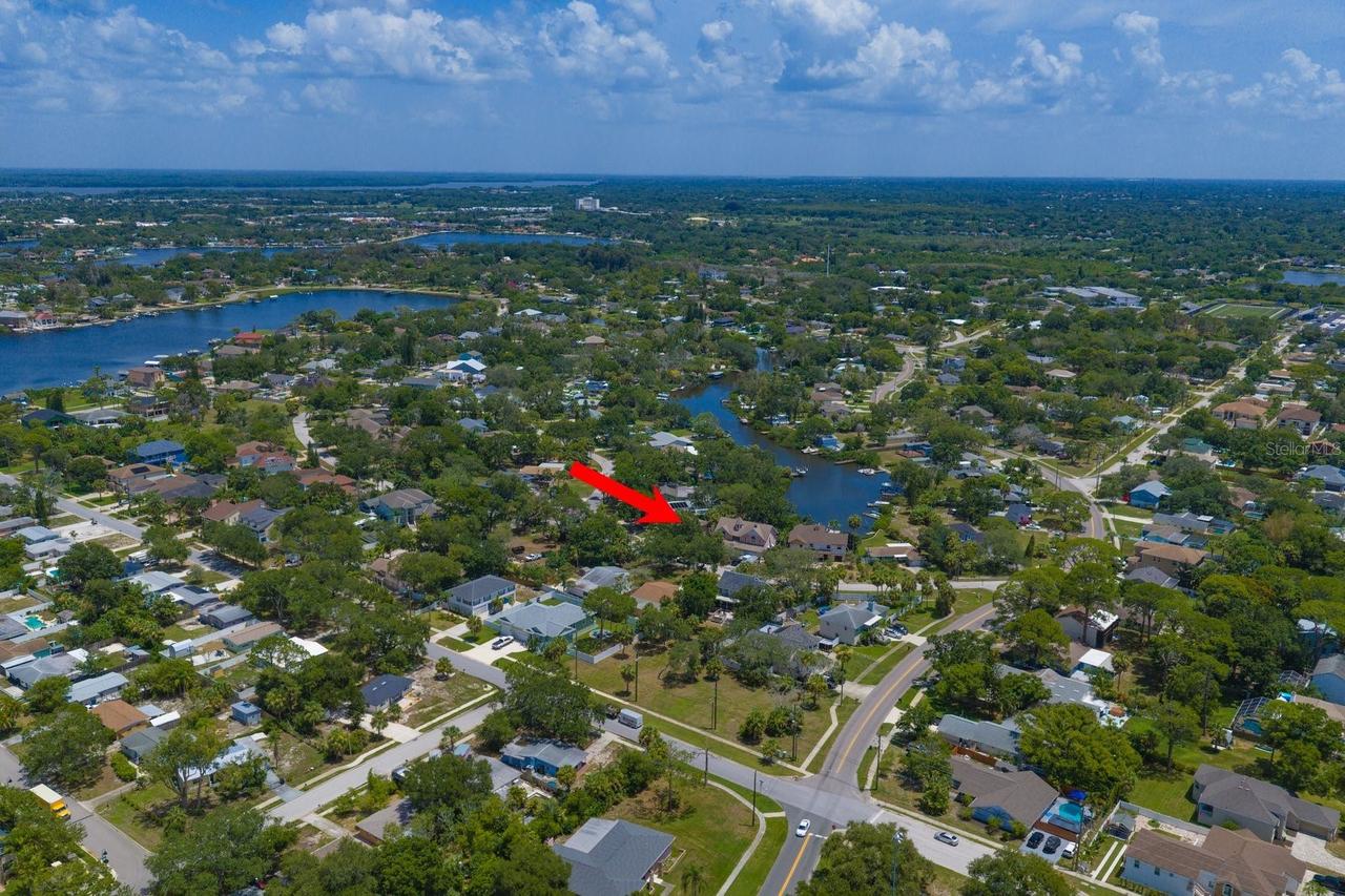 912 Seminole Blvd., Tarpon Springs, FL 34689