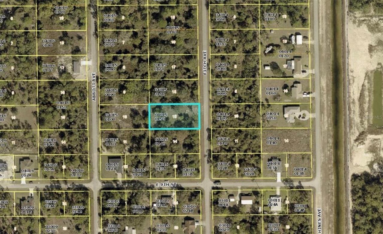 905 Fitch Ave., Lehigh Acres, FL 33972