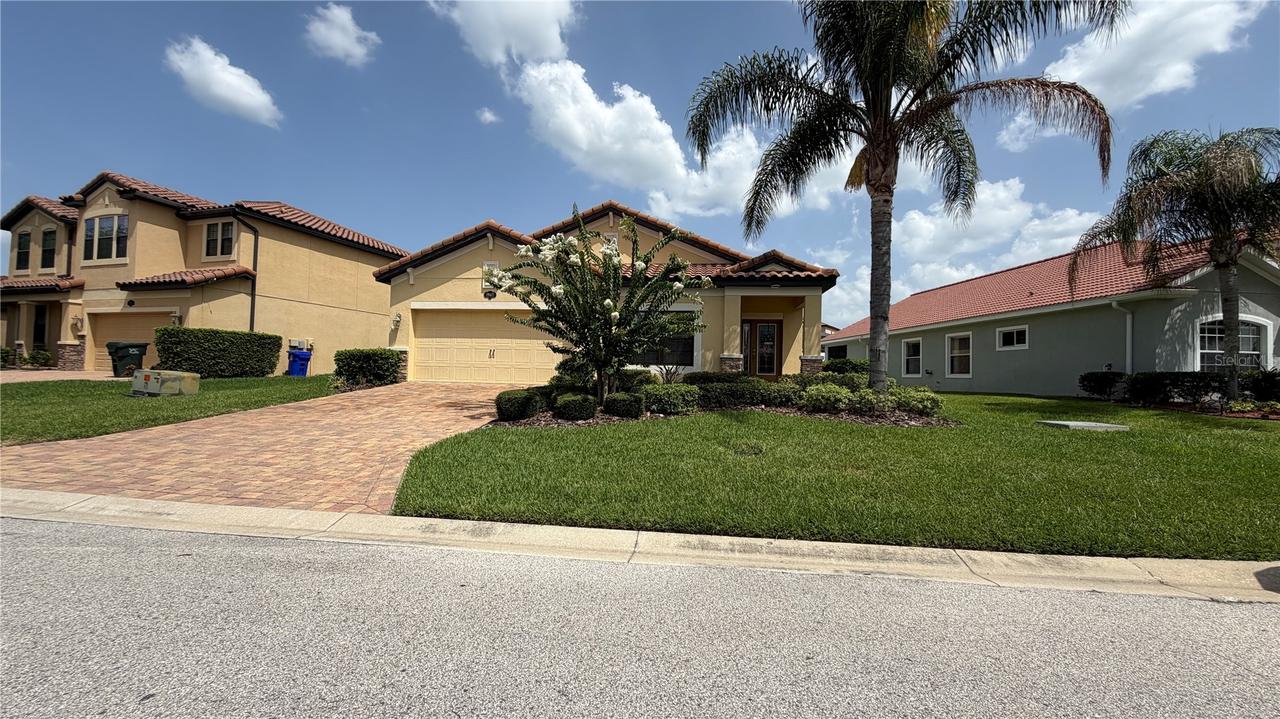 1947 Altavista Cir., Lakeland, FL 33810