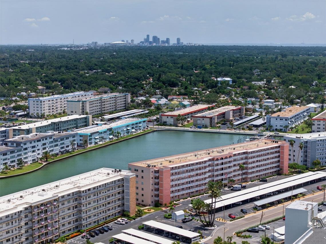 6025 Shore Blvd. #602, Gulfport, FL 33707