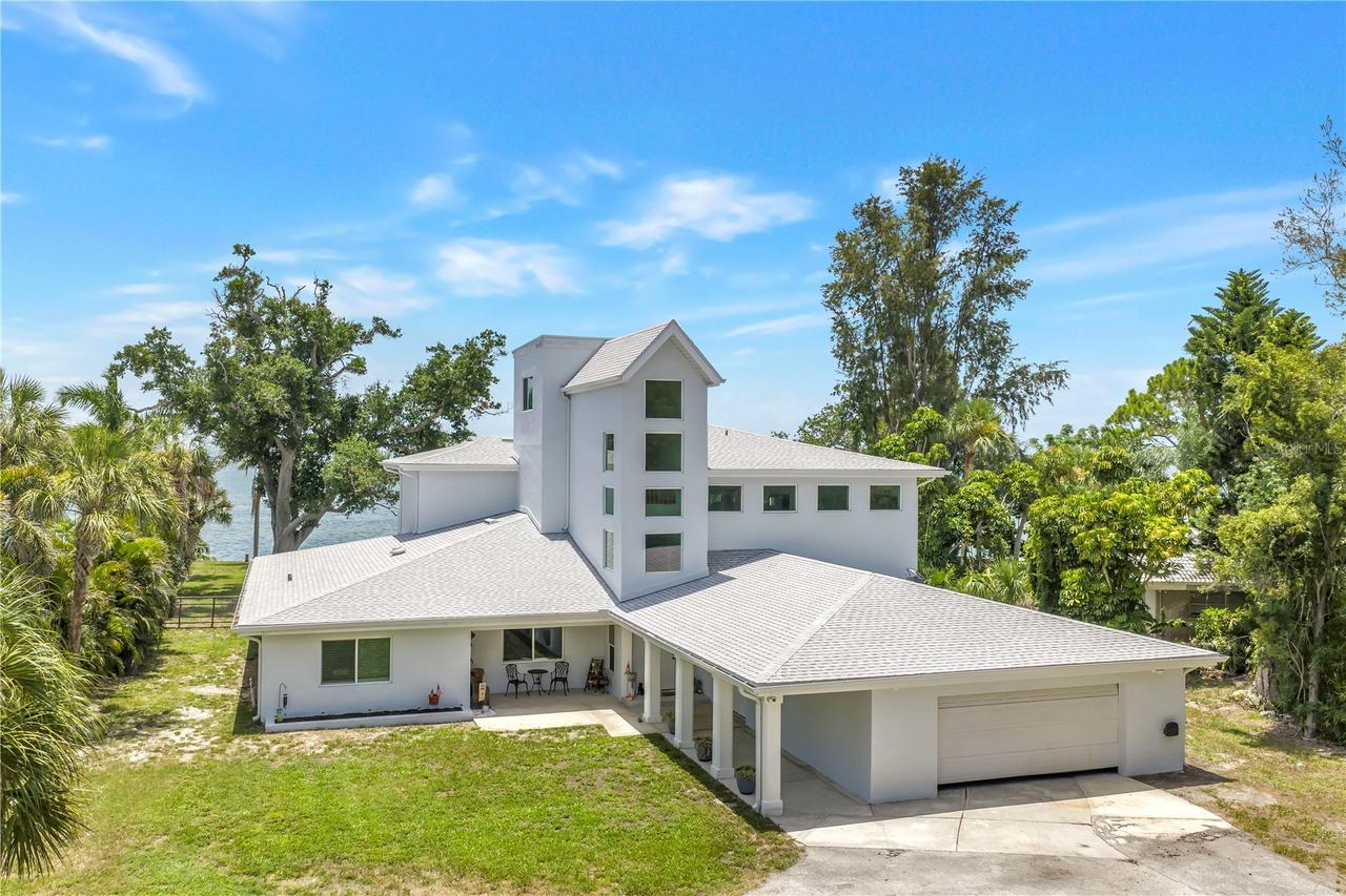 2280 Pinellas Point Dr., St Petersburg, FL 33712