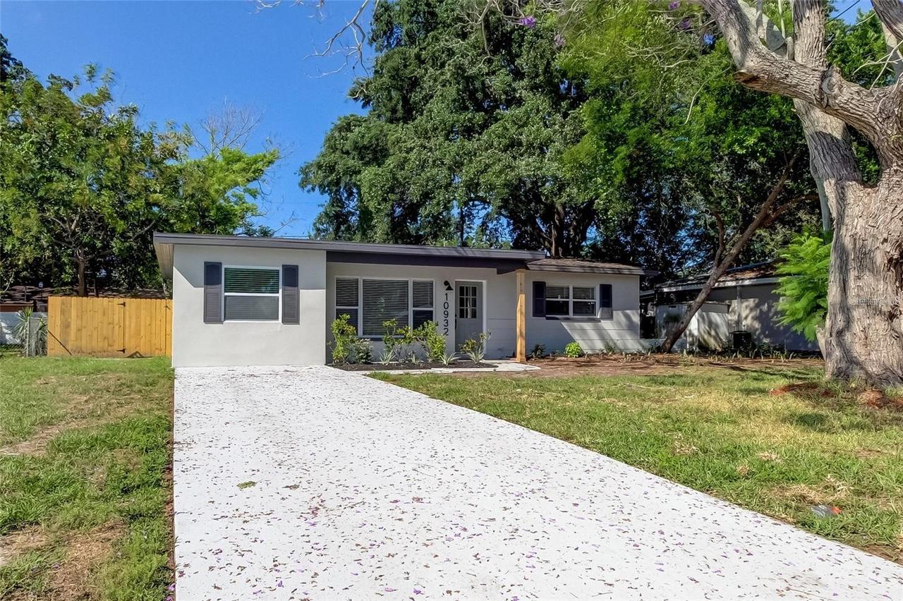 10932 Village Green Ave., Seminole, FL 33772