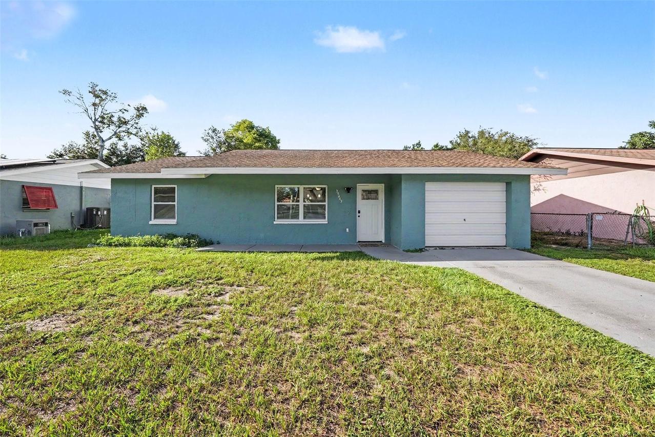 39443 8th Ave., Zephyrhills, FL 33542