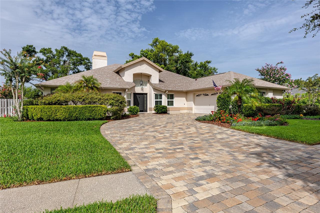 16706 Windsor Park Dr., Lutz, FL 33549