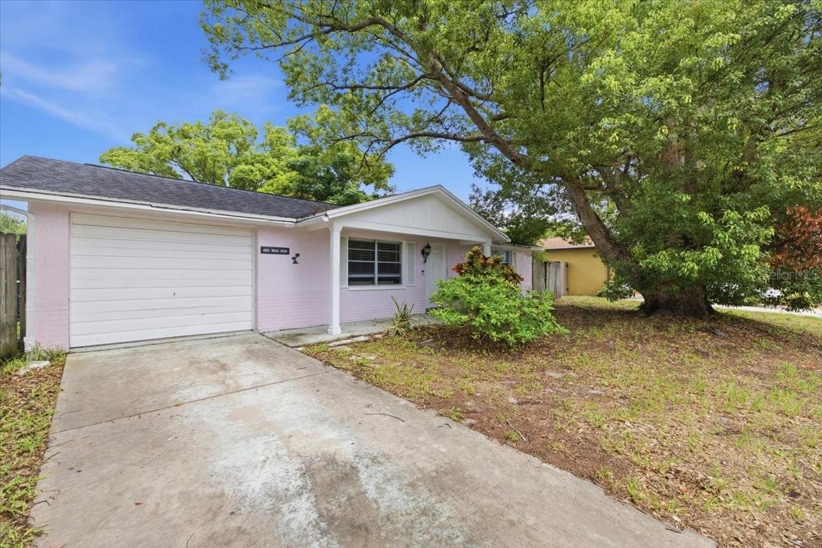 6037 Moog Rd., New Port Richey, FL 34653