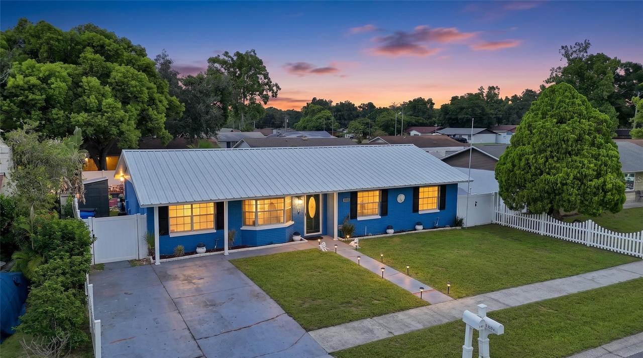1206 Tulipwood Dr., Seffner, FL 33584