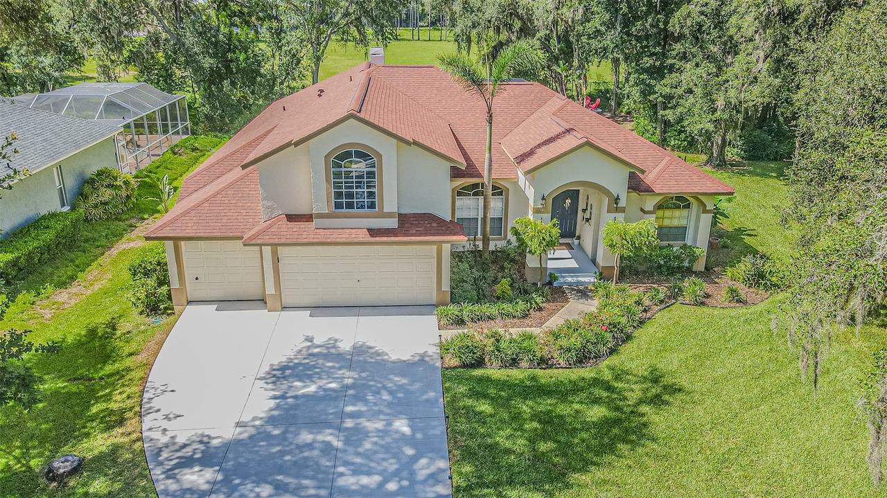 2409 Fox Forest Dr., Lutz, FL 33549
