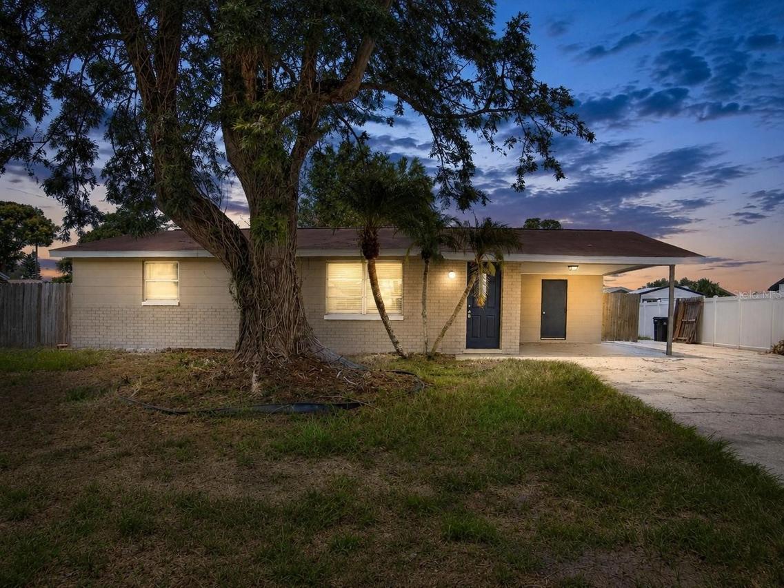5010 Shetland Ave., Tampa, FL 33615