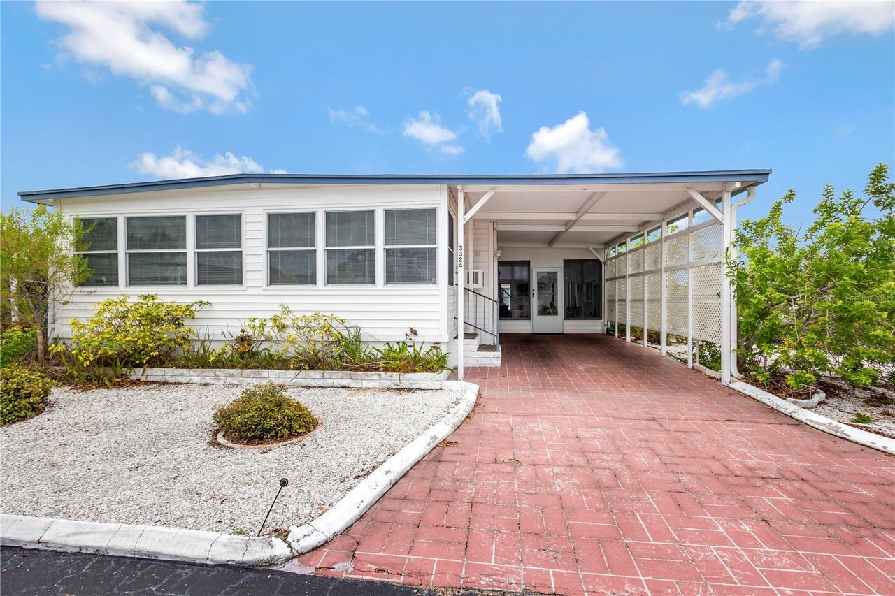 3324 W Tiki Dr., Holiday, FL 34691