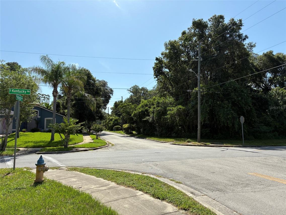 401 S Kentucky Ave., Deland, FL 32724