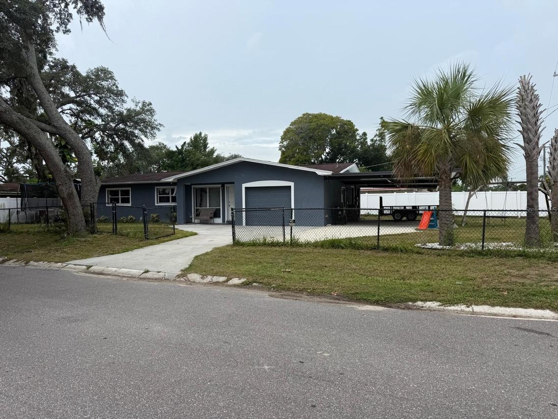 1827 Heather Ave., Tampa, FL 33612