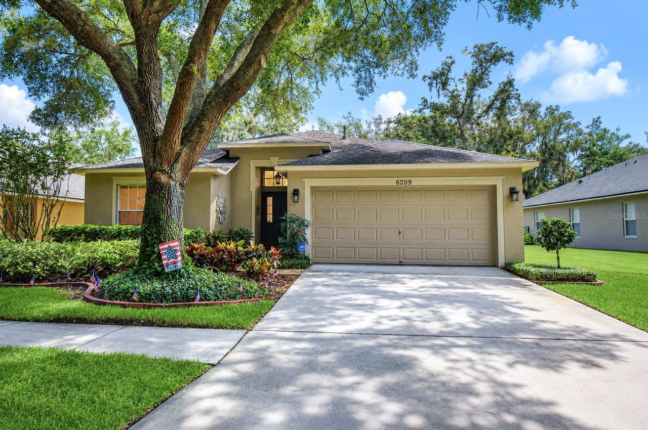6209 Gannetdale Dr., Lithia, FL 33547