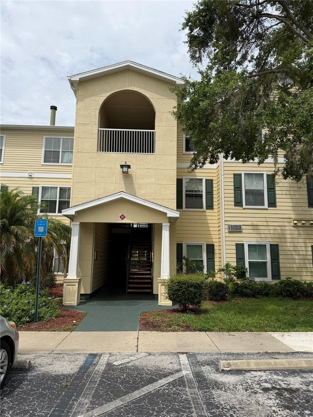 18593 Bridle Club Dr., Tampa, FL 33647