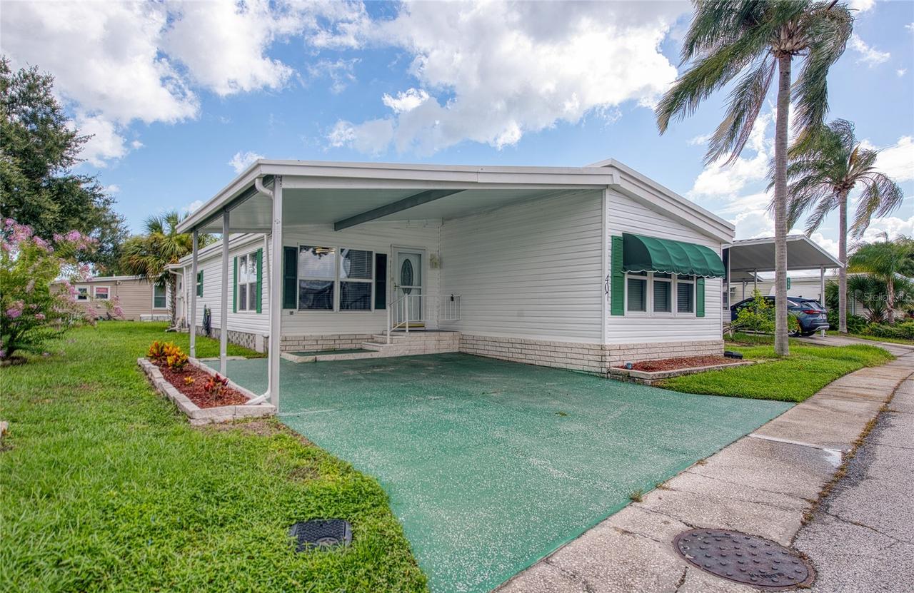 407 Dolphin Dr., Oldsmar, FL 34677