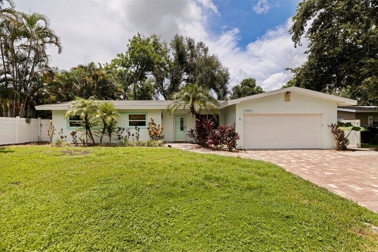 13555 Croft Dr., Largo, FL 33774