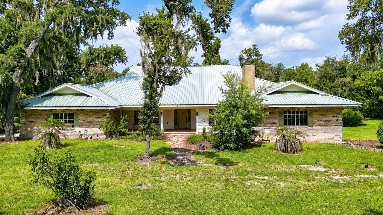 914 S Miller Rd., Valrico, FL 33594