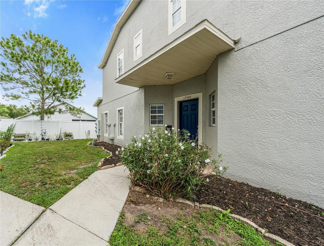 12948 Kings Crossing Dr., Gibsonton, FL 33534