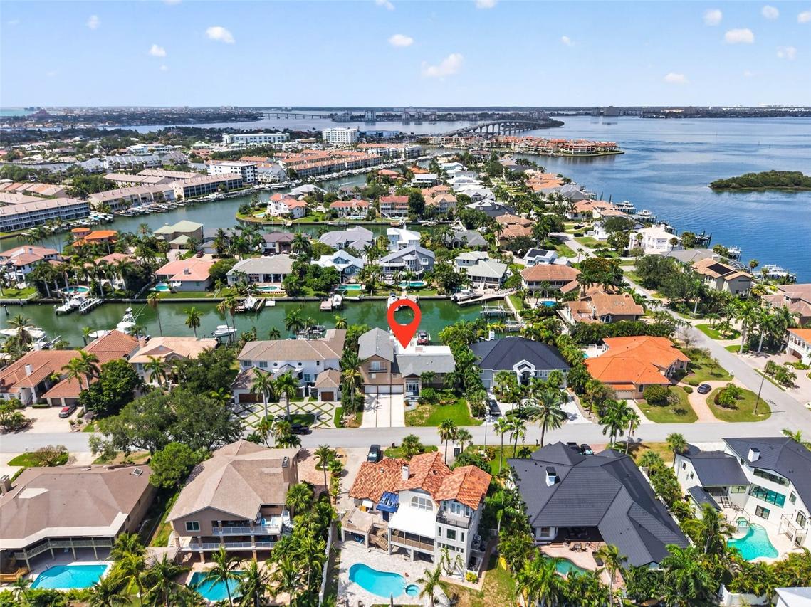 113 7th St., St Petersburg, FL 33715