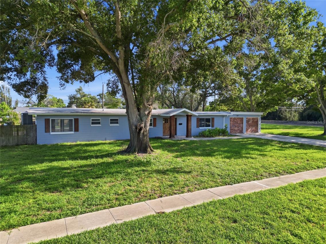 120 81st Ave., St Petersburg, FL 33702