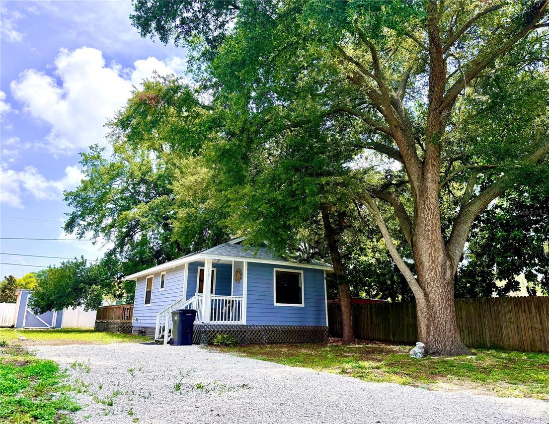 2852 59th Ave., St Petersburg, FL 33714