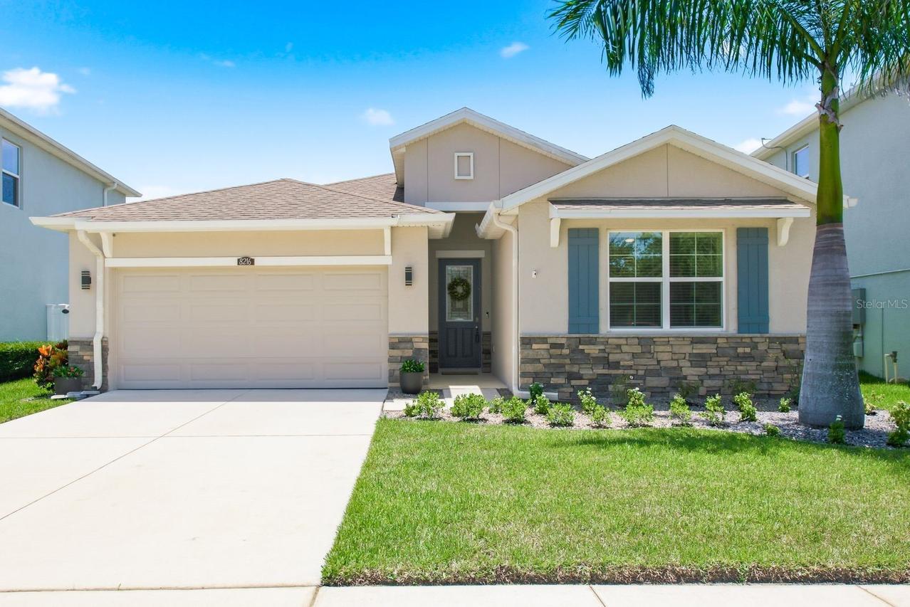 8216 Praise Dr., Tampa, FL 33625